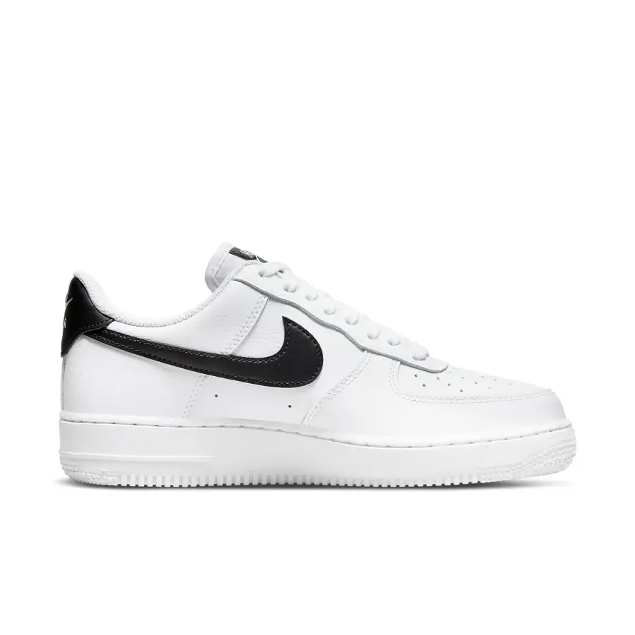 Nike Air Force 1 ’07 ‘White Black 2022’