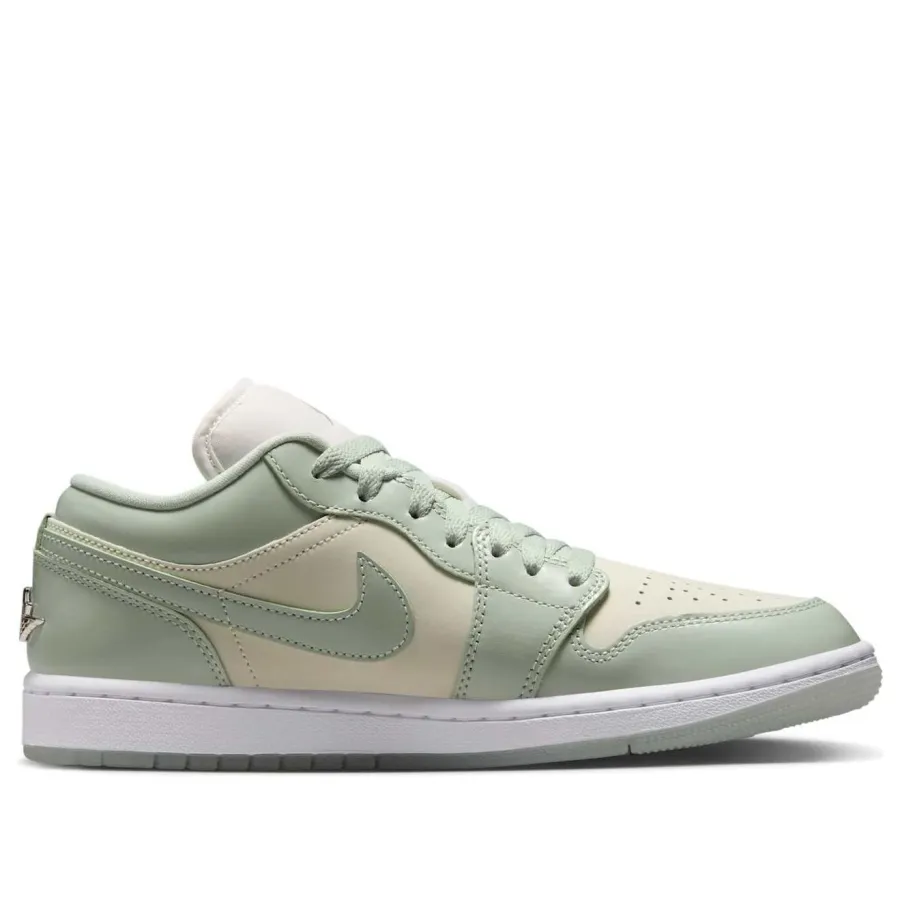 Air Jordan 1 Low SE ‘Sail Seafoam’