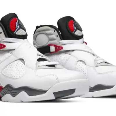 Air Jordan 8 Retro ‘Bugs Bunny’