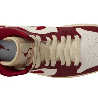 Air Jordan 1 Mid SE ‘Red Cream’