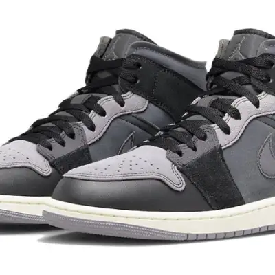 Air Jordan 1 Mid SE Craft ‘Inside Out – Black’