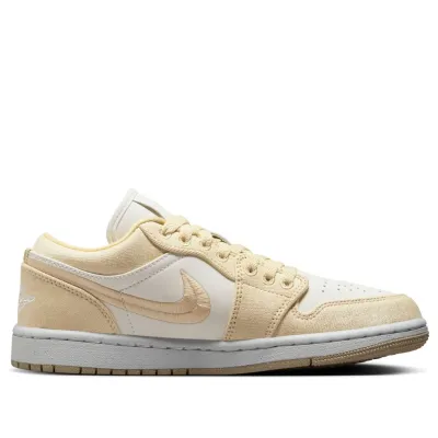 Air Jordan 1 Low SE ‘Canvas – Team Gold’