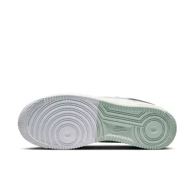 Nike Air Force 1 Low ’07 LV8 ‘Split Light Silver’