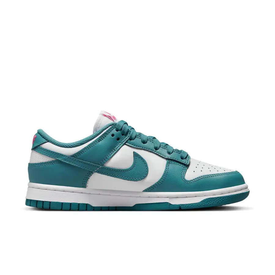 Nike Dunk Low ‘South Beach’