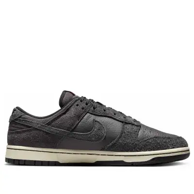 Nike Dunk Low Premium ‘Black Off Noir’