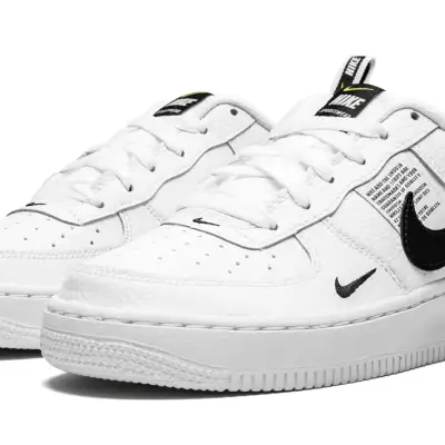 Nike Air Force 1 ’07 LV8 ‘Overbranding’