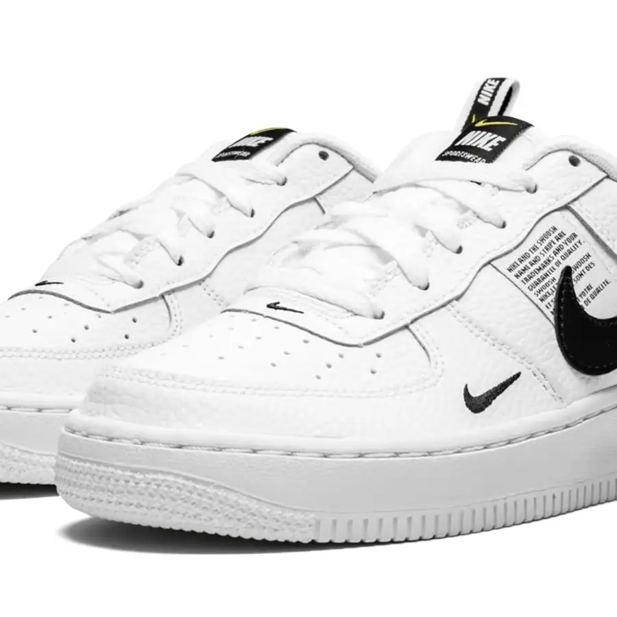 Nike Air Force 1 ’07 LV8 ‘Overbranding’