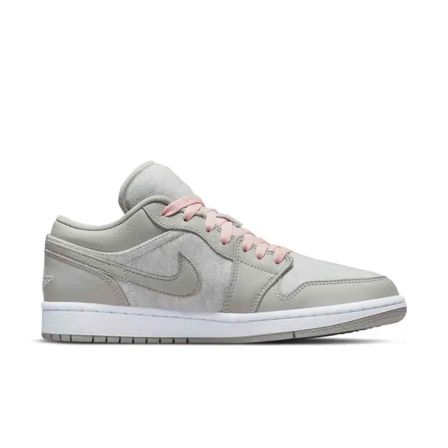 Air Jordan 1 Low SE ‘Light Iron Ore’