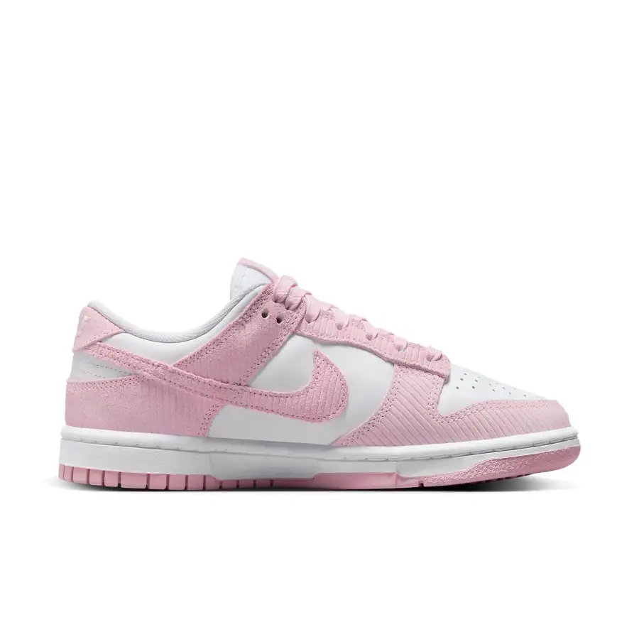 Nike Dunk Low ‘Pink Corduroy’