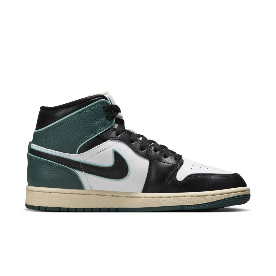 Air Jordan 1 Mid SE ‘Oxidized Green’