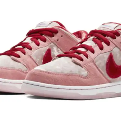 Nike x StrangeLove SB Dunk Low ‘Valentine’s Day’