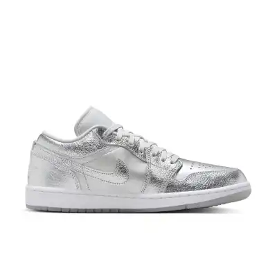 Air Jordan 1 Low SE ‘Metallic Silver’