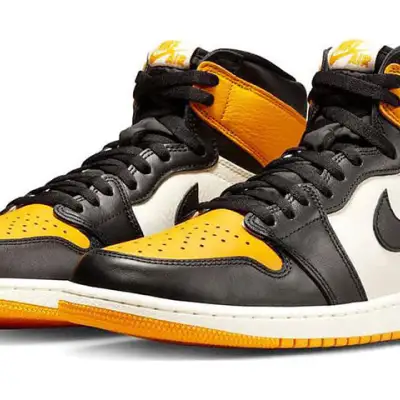 Air Jordan 1 Retro High OG ‘Yellow Toe white’