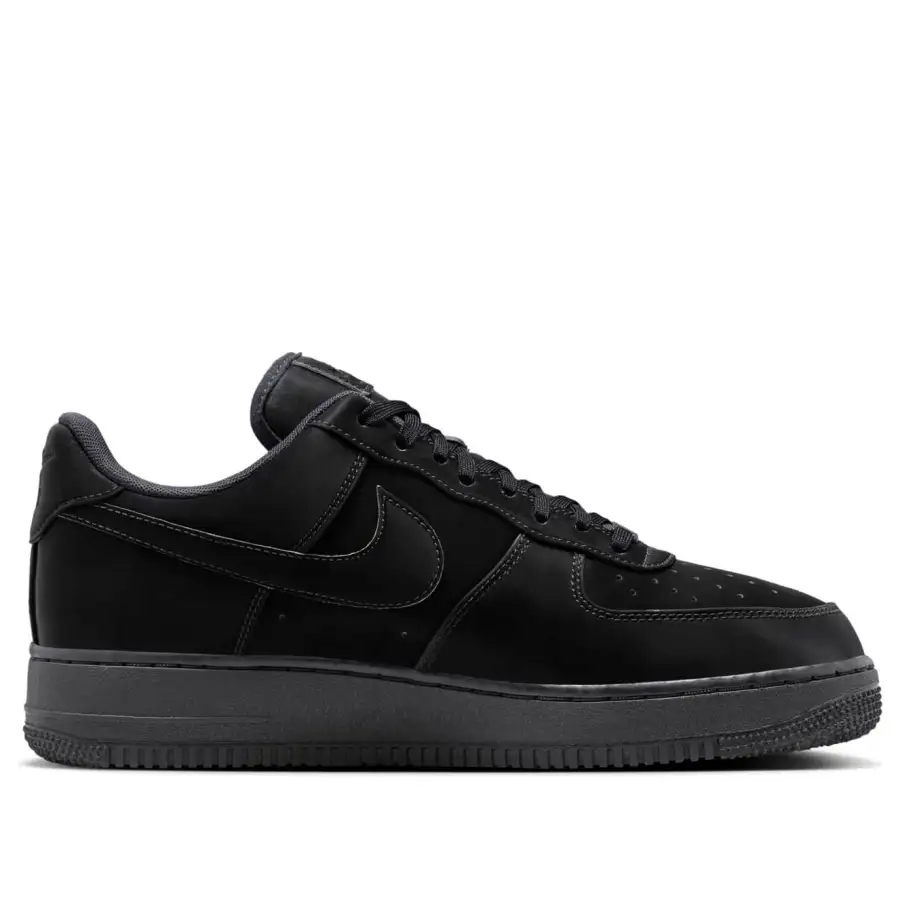 Nike Air Force 1 Low LX ‘Vanta Black’