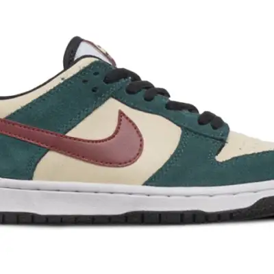 Nike SB Dunk Low Pro ‘Vegas Gold’