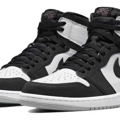 Air Jordan 1 Retro High OG ‘Stage Haze’