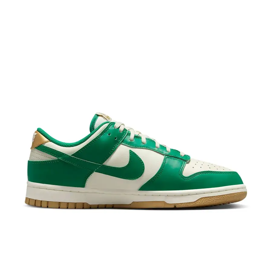 Nike Dunk Low ‘Malachite Metallic Gold’