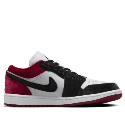 Air Jordan 1 Low SE ‘Velvet Black Toe’