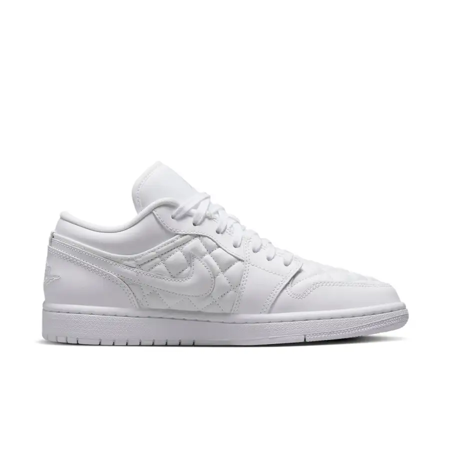 Air Jordan 1 Low ‘Triple White Quilted’