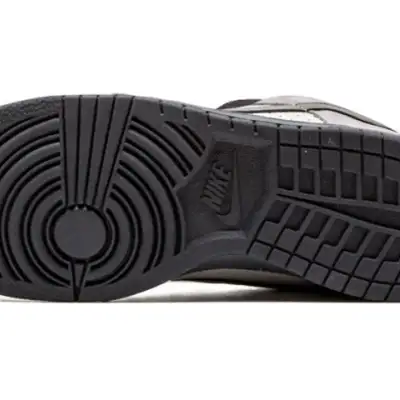 Nike SB Dunk Low Pro ‘Band Aid’