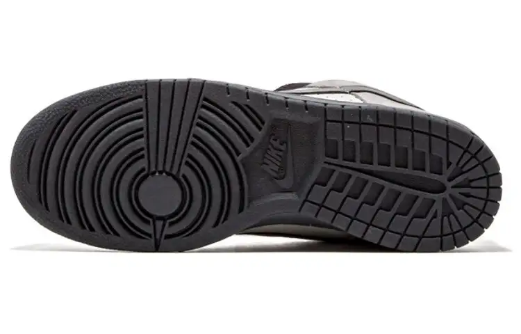 Nike SB Dunk Low Pro ‘Band Aid’