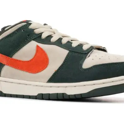 Nike SB Dunk Low Pro ‘Eire’