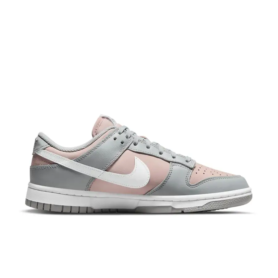 Nike Dunk Low ‘Soft Grey Pink’