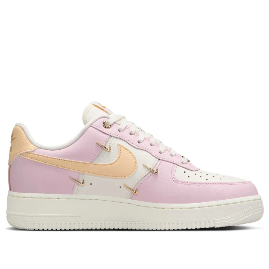 Nike Air Force 1 Low LX ‘Pink Foam White’