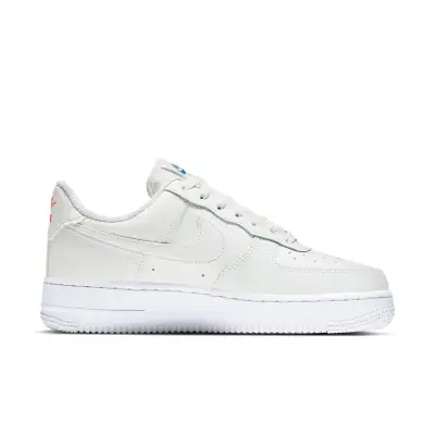 Nike Air Force 1 ’07 Essential ‘Summit White Solar Red’