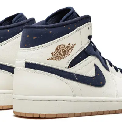 Air Jordan 1 Mid ‘Jeter’