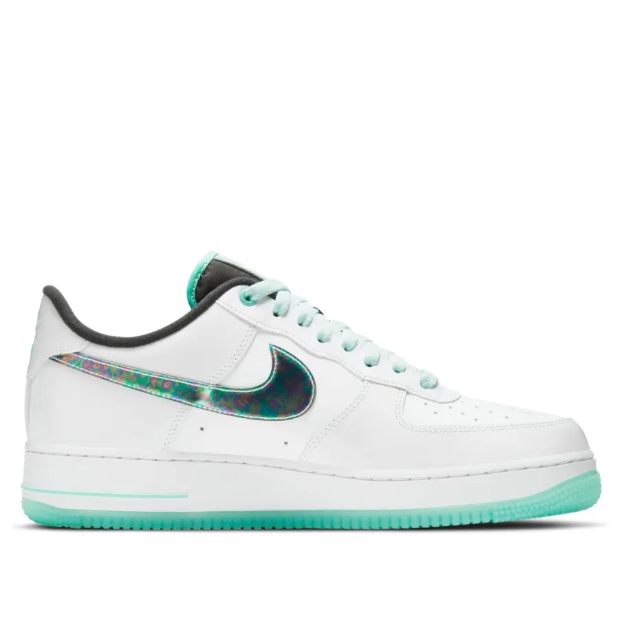 Nike Air Force 1 ’07 LV8 ‘Abalone’