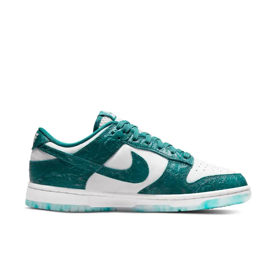 Nike Dunk Low ‘Ocean’