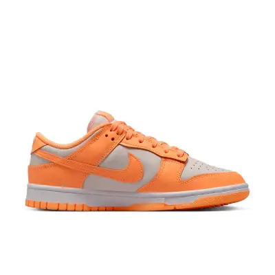 Nike Dunk Low ‘Peach Cream’