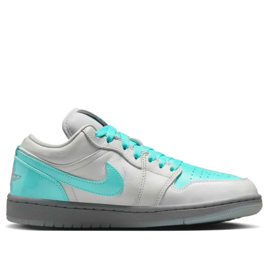 Air Jordan 1 Low SE ‘Polaroid’
