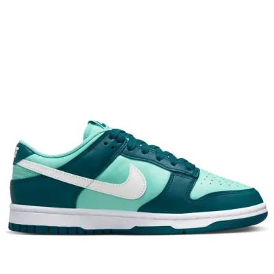 Nike Dunk Low ‘Green’