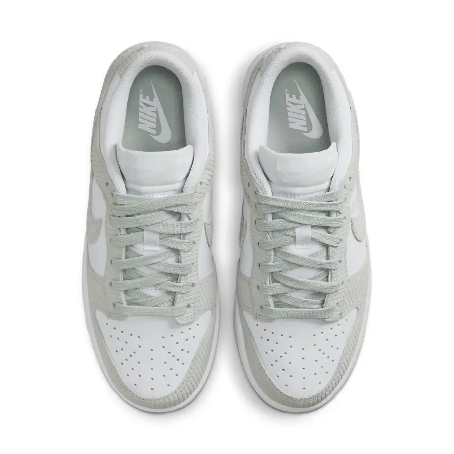 Nike Dunk Low ‘Light Silver Corduroy’