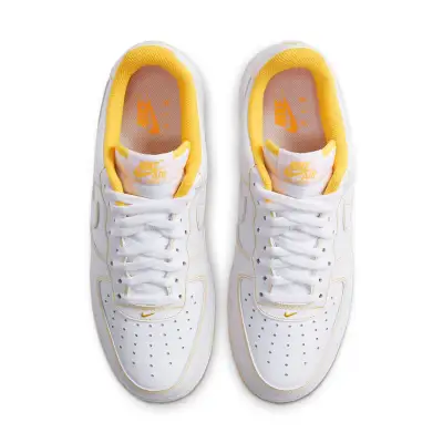Nike Air Force 1 ’07 ‘Contrast Stitch – White Laser Orange’