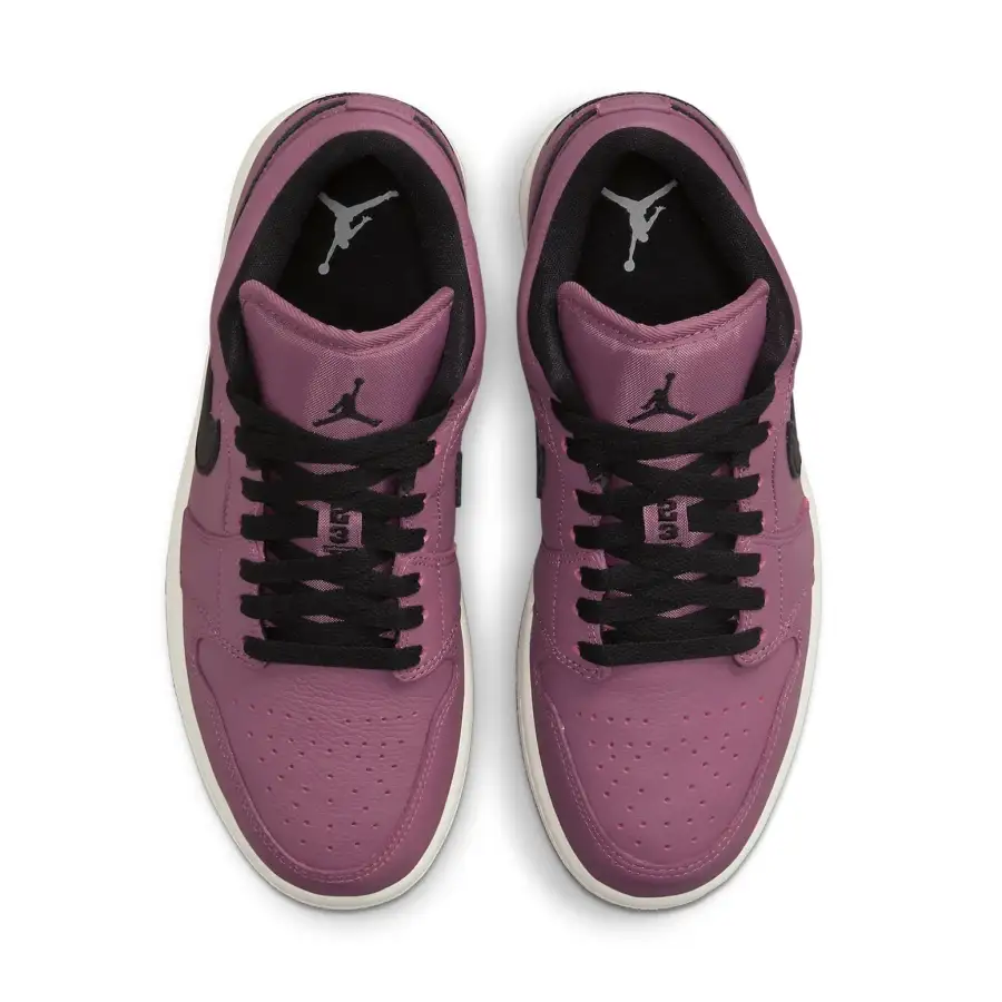 Air Jordan 1 Low SE ‘Light Mulberry’