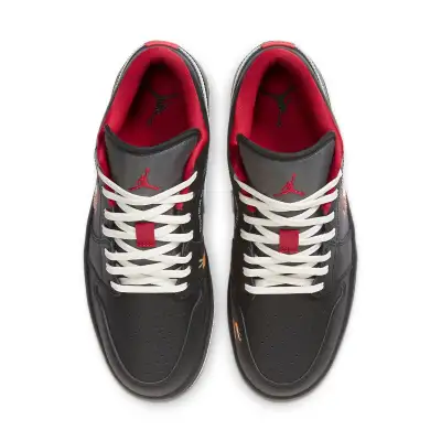 Air Jordan 1 Low SE ‘Just Skate Black’