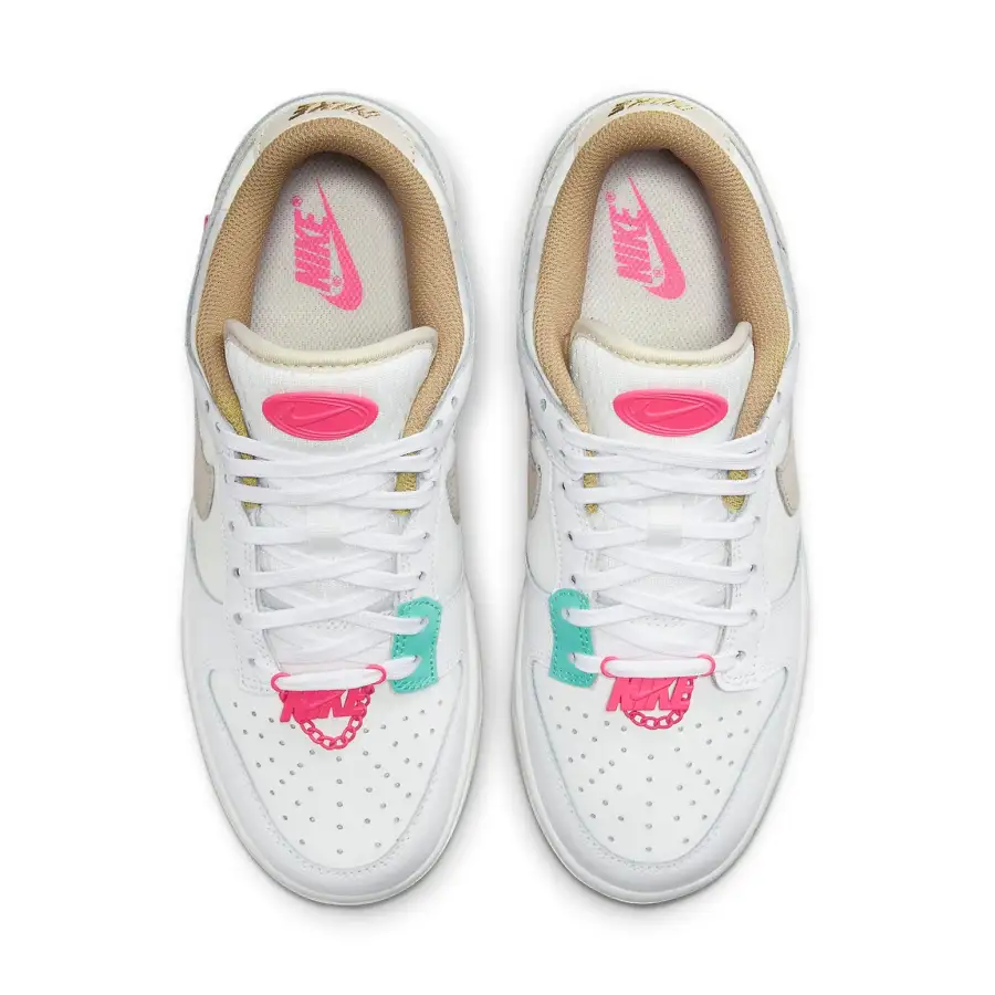Nike Dunk Low ‘Pink Bling’