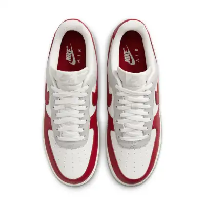 Nike Air Force 1 ’07 LV8 ‘Red Toe’