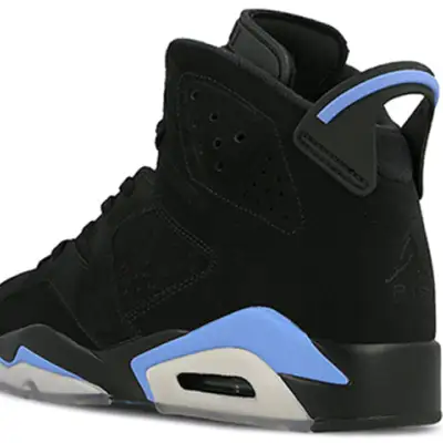 Air Jordan 6 Retro ‘UNC’