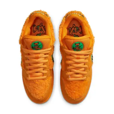 Nike x Grateful Dead SB Dunk Low ‘Orange Bear’