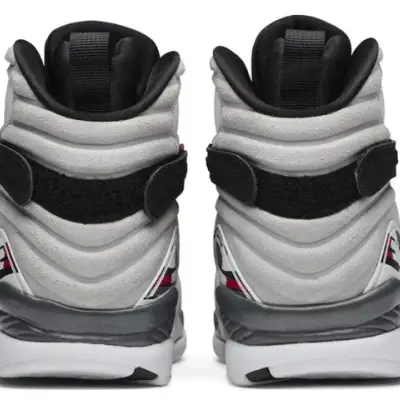 Air Jordan 8 Retro ‘Bugs Bunny’