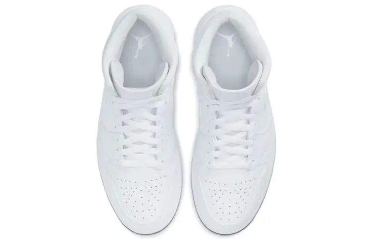 Air Jordan 1 Mid ‘Triple White 2020’