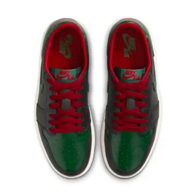 Air Jordan 1 Retro Low OG ‘Black Gorge Green’