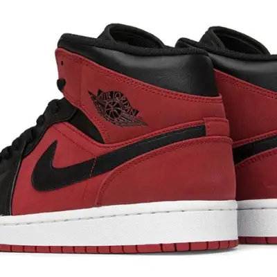 Air Jordan 1 Mid ‘Reverse Banned Gym Red Black’