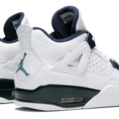 Air Jordan 4 Retro LS ‘Legend Blue’