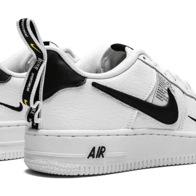 Nike Air Force 1 ’07 LV8 ‘Overbranding’