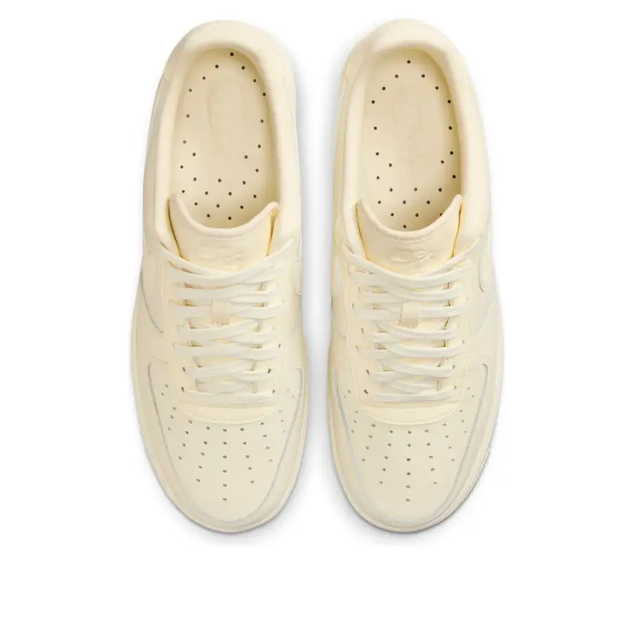 Nike Air Force 1 Low ’07 ‘Coconut Milk’